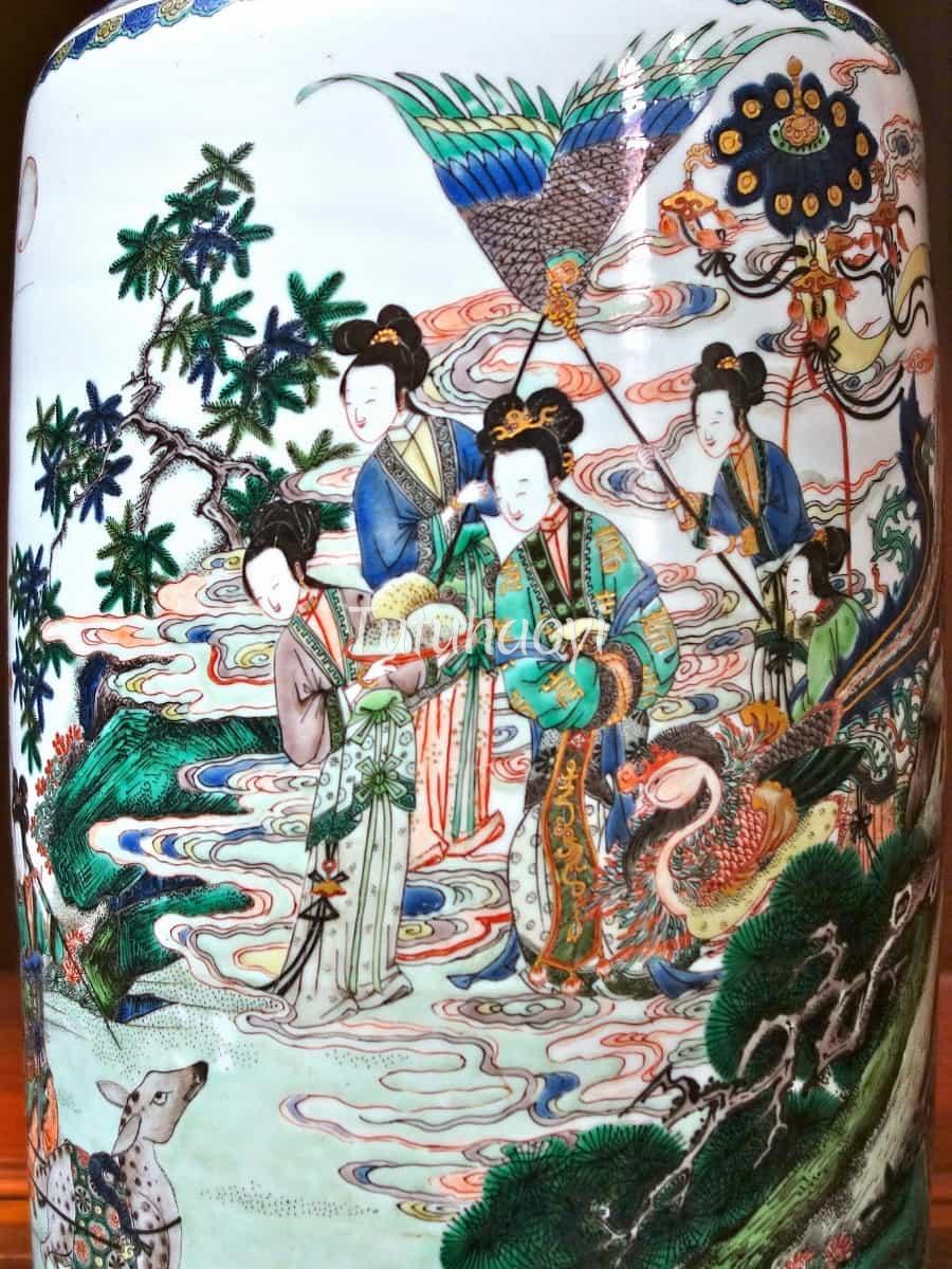 Jie Rui Tang Kangxi porcelain vase Xiwangmu celebrating longevity