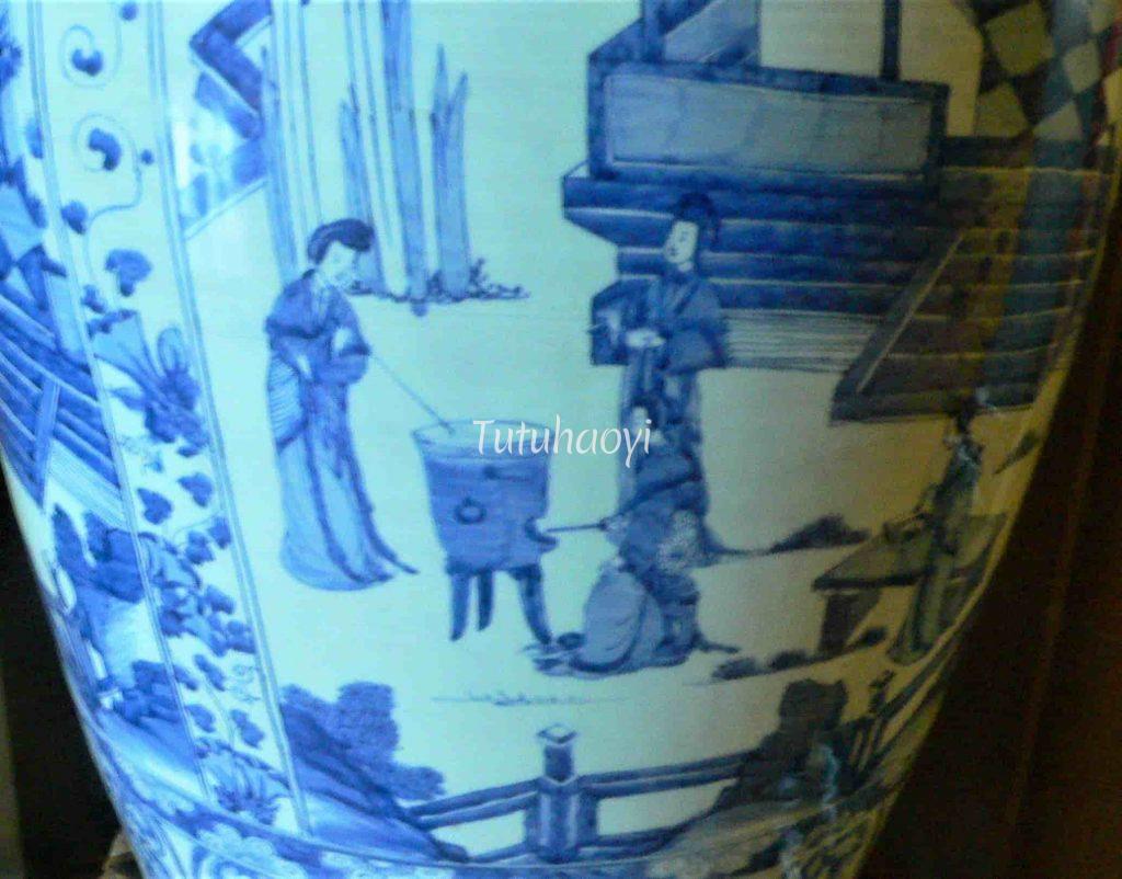 blue and white porcelain jar Corsham Court Collection UK