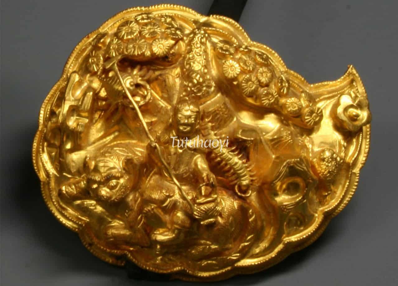gold hair pin Heavenly Master Zhang on tiger