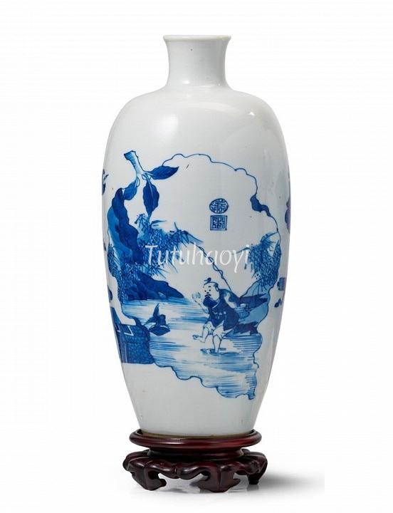 blue-and-white porcelain vase depicting fisherman catching clam and sandpiper