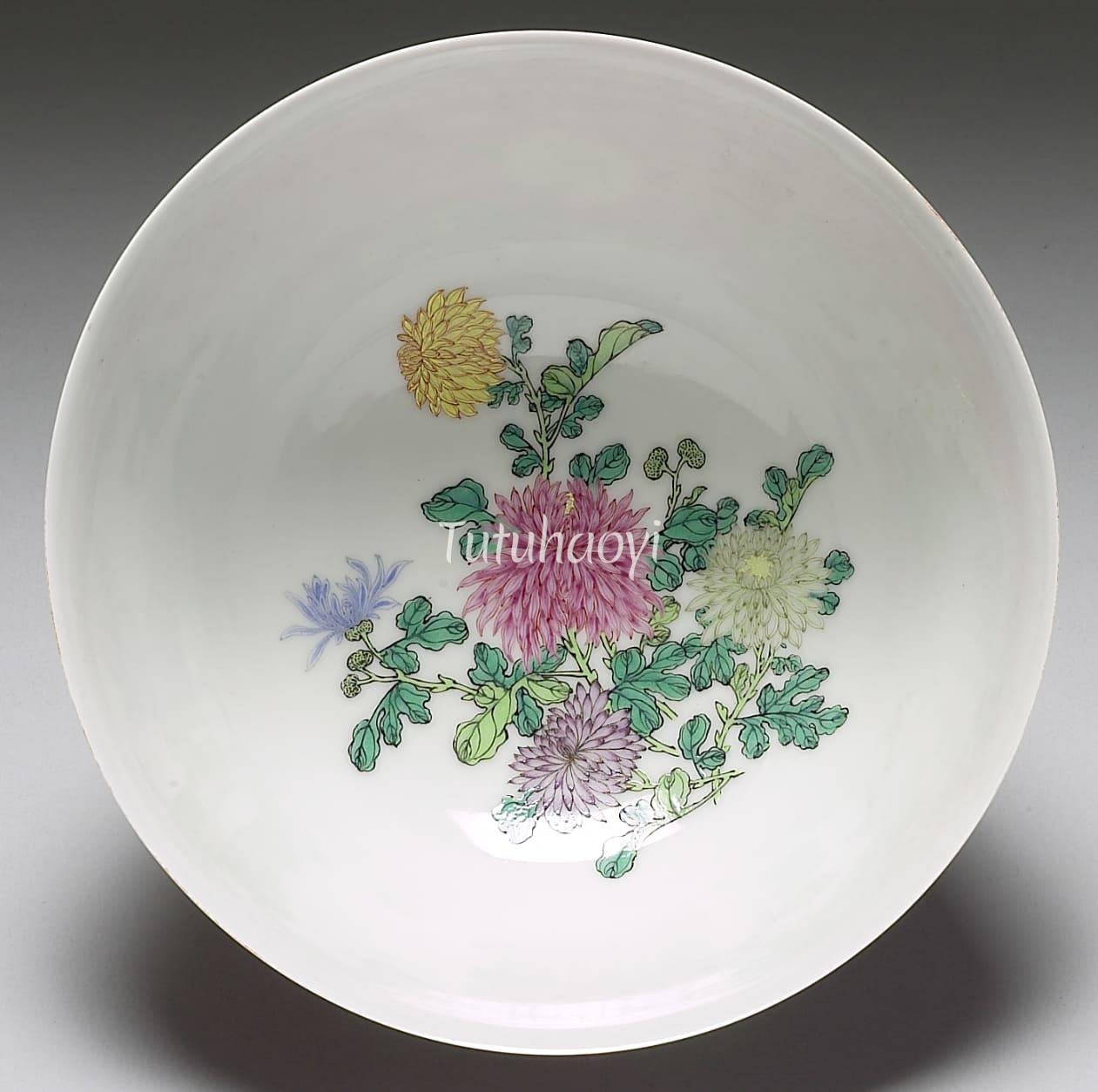 Qianlong enamel chrysanthemum Tutuhaoyi