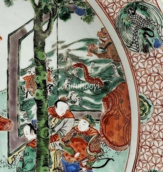 soldiers holding bows in front of a screen of dragon